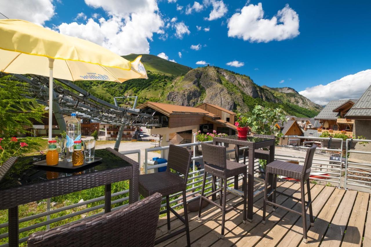 Hotel Les Essarts, Ussim Vacances Valloire Esterno foto